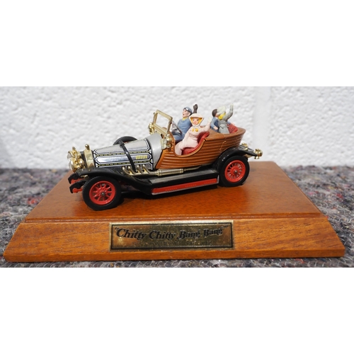 154 - Corgi Chitty Chitty Bang Bang model vehicle with original box, certification and assorted photos and... 