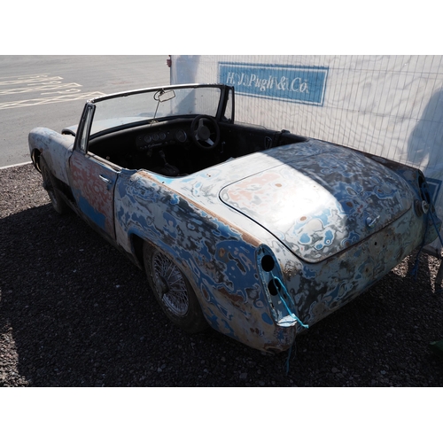 252 - Austin Healey Sprite mk2 project. 1966.
Has been in storage since 1990. 12G295 Cylinder head.
Reg. H... 