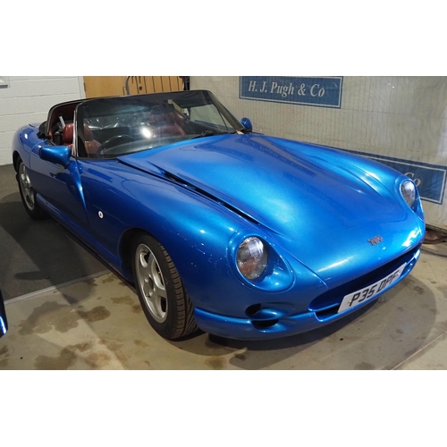 265 - TVR Chimaera 400 sports car. 1997. 3952cc.
Runs and drives, MOT until 28/6/24. 5 owners from new. 22... 