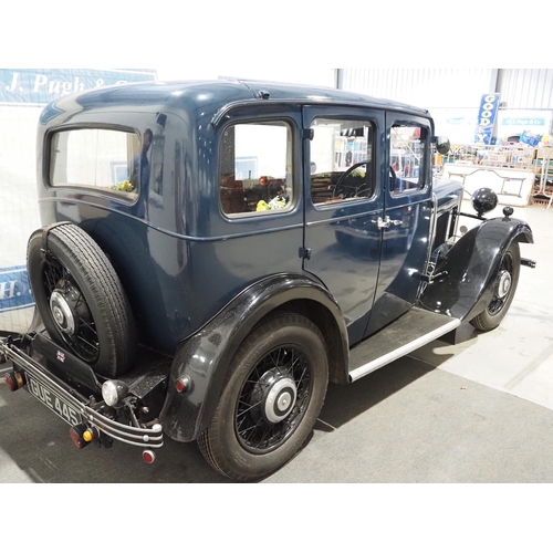 266 - Morris Ten Four pre series saloon. 1935. 1132cc.
Runs and drives. Engine rebuilt 2 years ago by Down... 