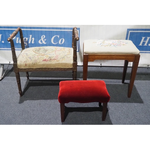 467 - Upholstered stools - 3