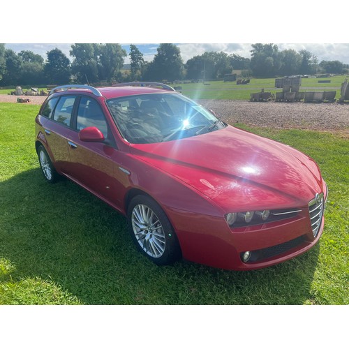 274 - Alfa Romeo 159 Lusso 2.4 JTDM Sportwagon. Automatic, 74,490 miles on the clock with full service his... 