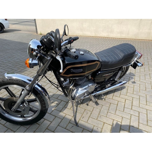 959 - Triumph Bonneville 750 motorcycle. 1980.
Matching numbers. Starts and runs, 1 previous owner, 9670 m... 