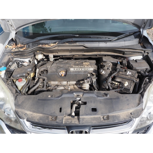 278 - Honda CR-V ES 2.2i-Dtec 4x4 Estate. 2011. Diesel. 2199cc. Runs and drives, air con, heated seats, el... 