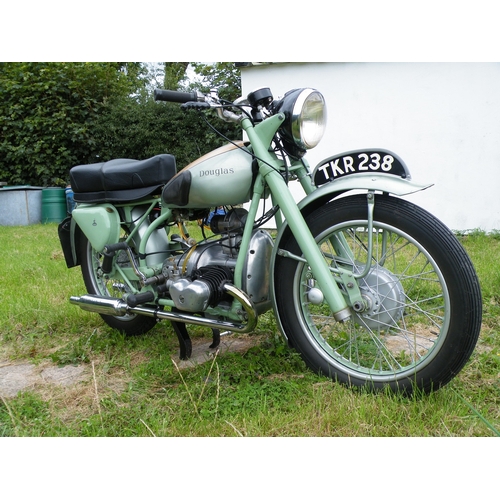 861 - Douglas Mk. V motorcycle. 1954. 350cc.
Very good condition, runs and rides, fully restored, ride or ... 