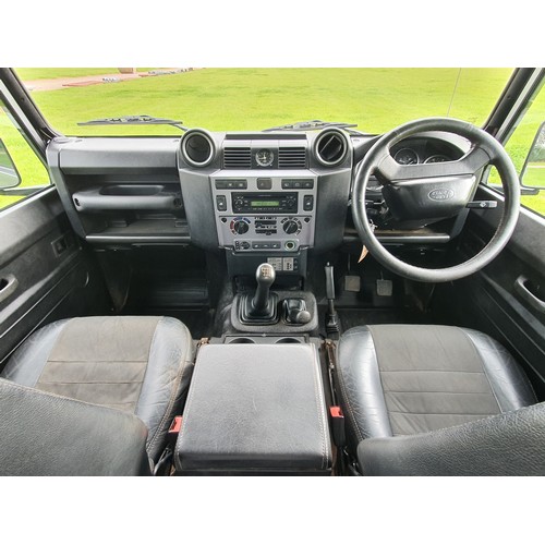 289 - Land Rover Defender 90 X Tech. 2012. High spec. to include air con, heated front and rear screens an... 