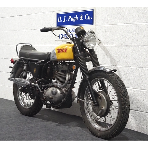 801 - BSA B44 Victor motorcycle. 1970. 441cc
Frame No. KD00914 B44VS
Engine No. KD00914 B44VS
Engine turns... 