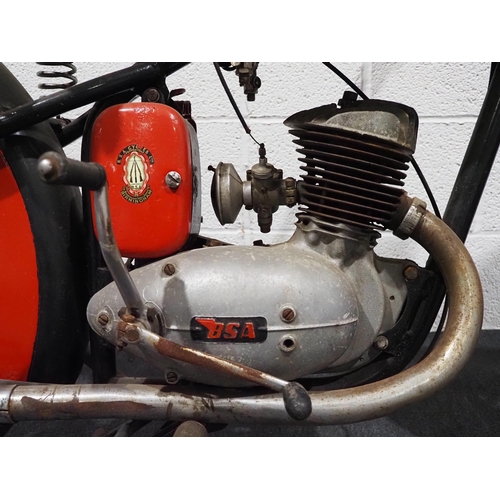 803 - BSA Bantam D1 motorcycle. 1951. 125cc.
Frame No. YD1S 50924
Engine No. YDL 4705
Plunger frame. Engin... 