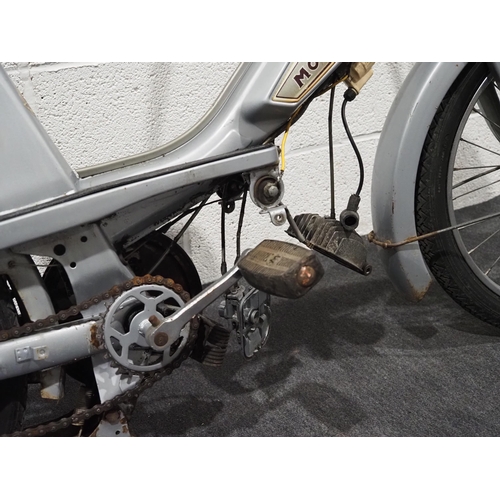 810 - Motobécane moped project. No docs