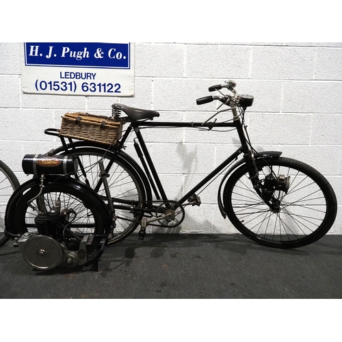 888 - Wall Autowheel Modele de Deluxe gents bicycle. 1914. 113cc.
Frame No. 031176
Engine No. 42793
BSA fr... 