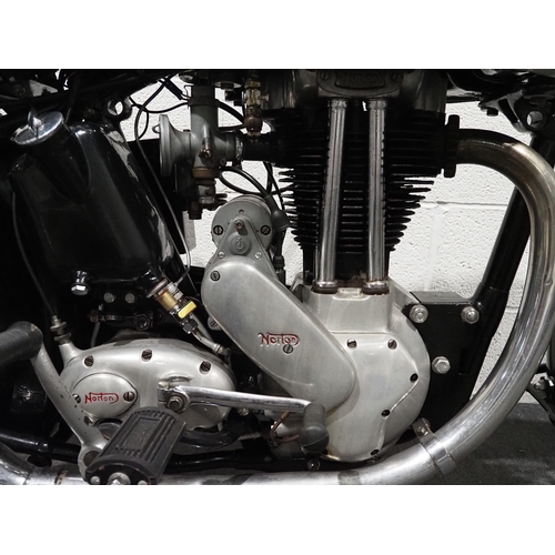 914 - Norton Model 18 motorcycle. 1948. 500cc.
Frame No. 35748
Engine No. C3-19275
Engine turns over.
Reg.... 