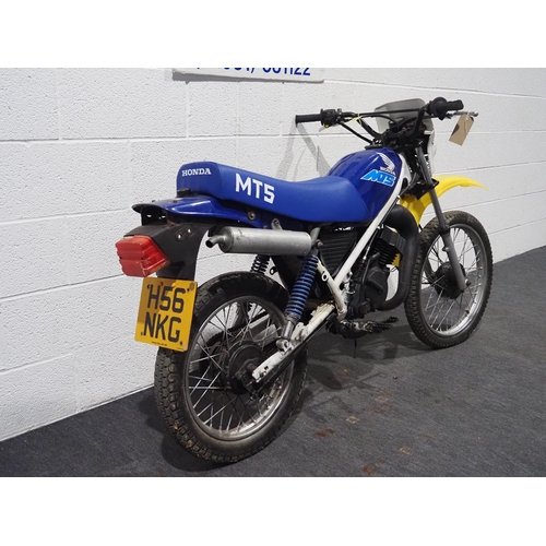 924 - Honda MT5 trials motorcycle. 1990. 49cc.
Frame No. AD015500496
Engine No. AD01E5082965
Reg. H56 NKG.... 