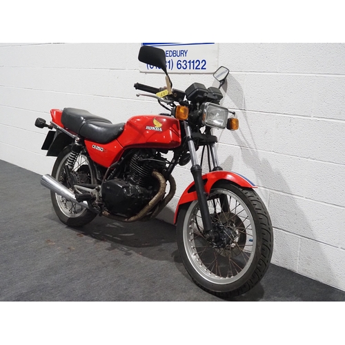 933 - Honda CB250 RS motorcycle. 1980. 248cc.
Frame No. MC02-2004293
Engine No. MC02E-2004316
Engine turns... 