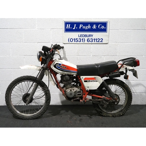 937 - Honda XL125S trials motorcycle. 
Frame No. 5022499.
Engine turns over, comes with documents. 
Key