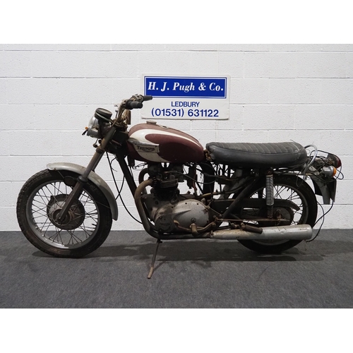 975 - Triumph TR6 motorcycle. 1971. 650cc.
Engine No. XE 05502 TR6C 
Property of a deceased estate, has be... 