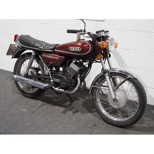 985 - Yamaha RD 125 motorcycle. 1975. 123cc. 
Frame No. AS3229641
Engine No. 229641.
Runs and rides, has e... 