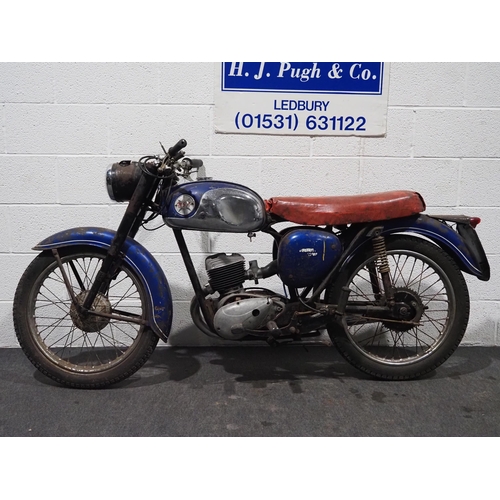 1005 - BSA Bantam project. 175cc
Engine number doesn't match the V5.
Reg. NDW 56G. V5