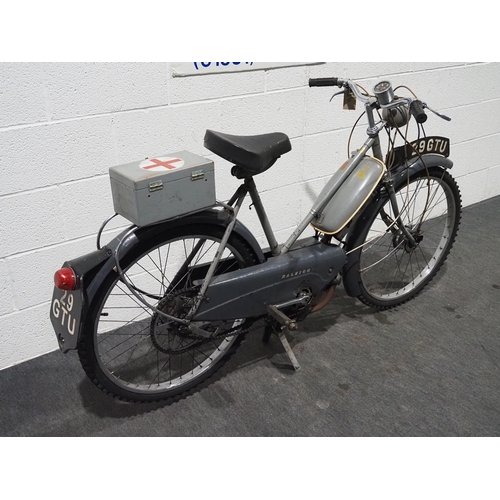 998 - Raleigh RM1 moped. 1959. 49cc.
Frame No. M41720
Engine No. 5-592776
Engine turns over. Bike was last... 