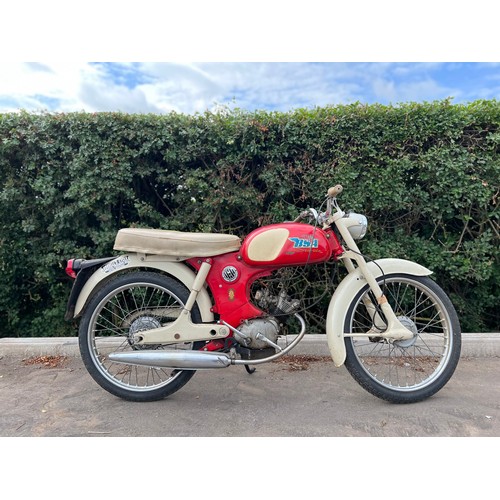 805 - BSA Beagle motorcycle 1964/65. 
Frame No. K12911
Engine No. K1A3283
Canadian import, engine turns ov... 