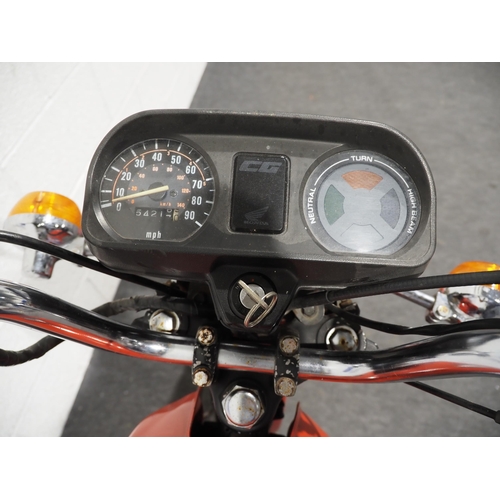 1024 - Honda CG125 motorcycle. 1994. 124cc. 
Frame No. JC181002131
Runs and rides.
Reg. L935 VGN. V5 and ke... 