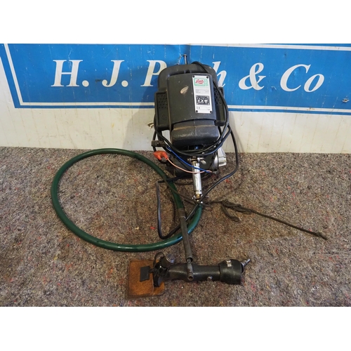 1038 - Lister Nova 12v shearing machine and hand piece