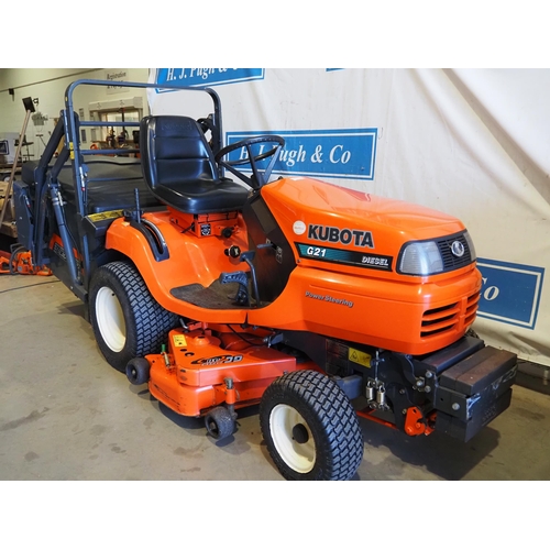 1057 - Kubota G21 HD diesel ride on mower with high tip grass box. 2005 model with only 806 hours