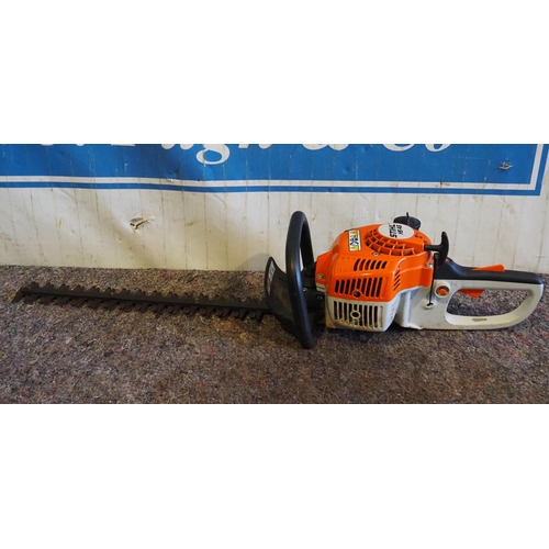 1061 - Stihl HS45 petrol hedgecutter