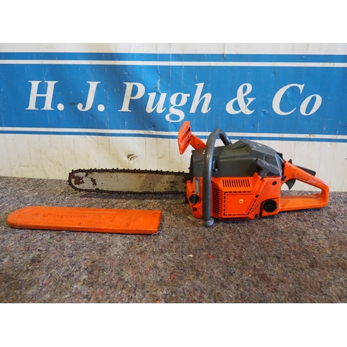 1073 - Husqvarna 50 petrol chainsaw