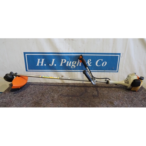 1093 - Stihl FS55 petrol strimmer