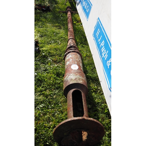 259 - Cast iron lamp post 11ft