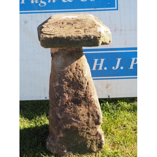389 - Red stone staddle stone 4ft