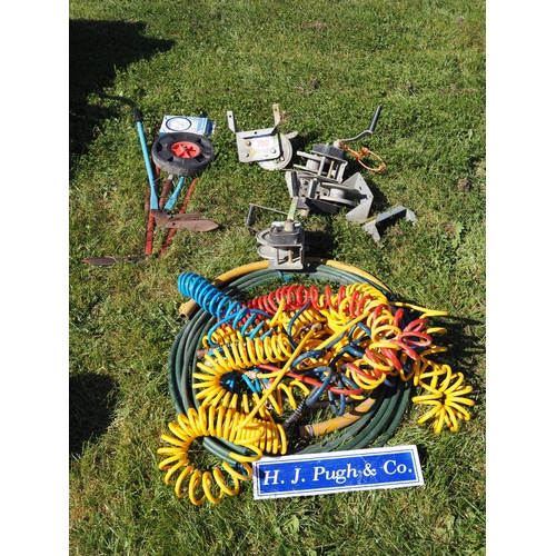 700 - Winches, tools, hoses, etc.