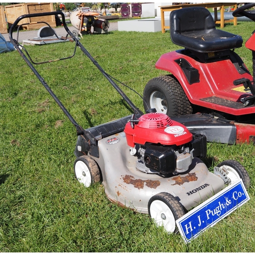 712 - Honda mower