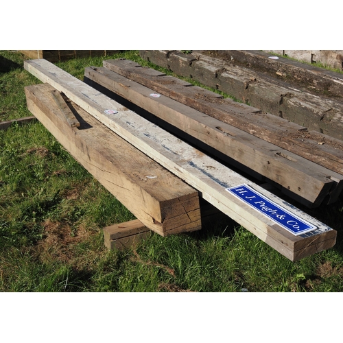 1279 - Reclaimed beams average 2.7m - 3