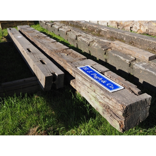 1280 - Reclaimed beams 4.0m x255x190 - 1 + 1