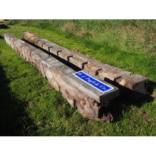 1282 - Reclaimed beams 5.0m - 2