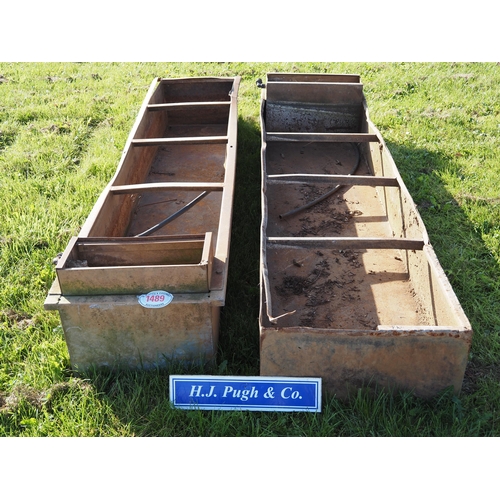 1489 - Water trough 8'6