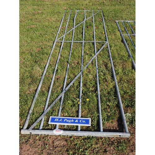 1522 - Galvanised field gate 15ft