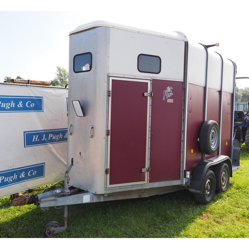 1717 - Ifor Williams HB510R horsebox