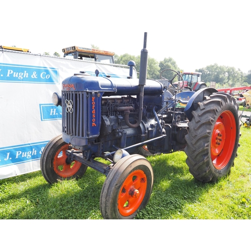 1718 - Fordson E27N tractor, Perkins L4 engine, runs and drives, good tyres