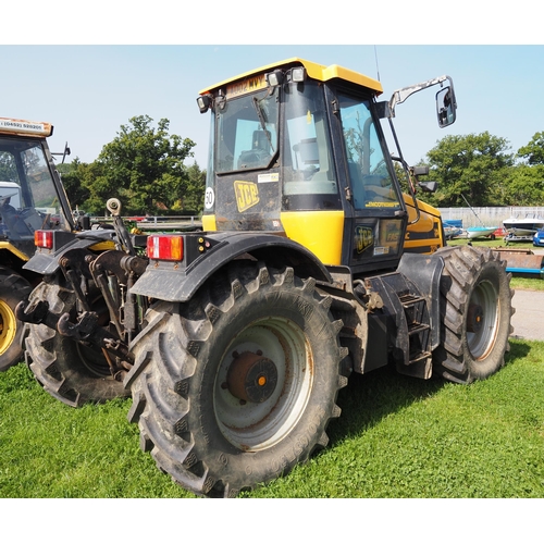 1720 - JCB 2135 Fastrac Smoothshift drives well, 2 owners, gearbox overhauled 2015, engine overhauled 2017,... 