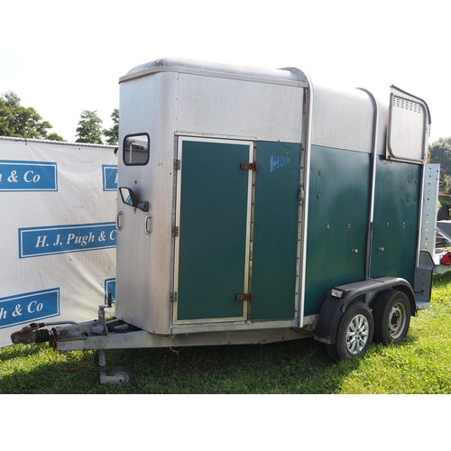 1726 - Ifor Williams HB505R horsebox