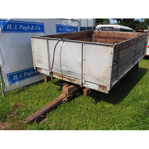 1756 - Tipping trailer 10ft