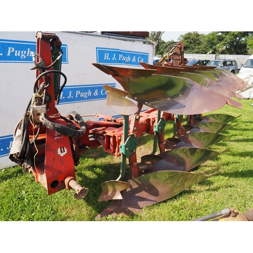 1758 - Kverneland 240 LB85 5 furrow reversible plough