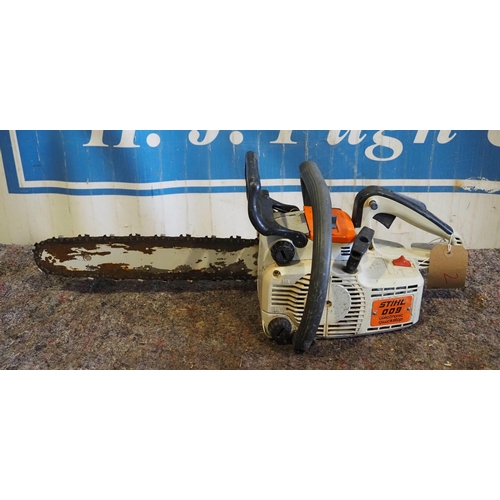 1008 - Stihl 009 petrol chainsaw