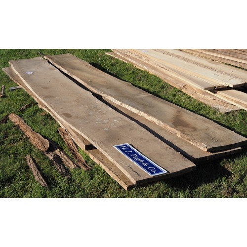 1329 - Oak boards 3.9m x410x30 - 6