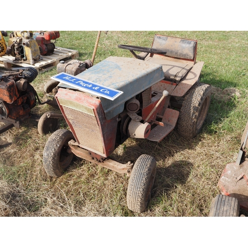 290 - Jacobson garden tractor and attachments