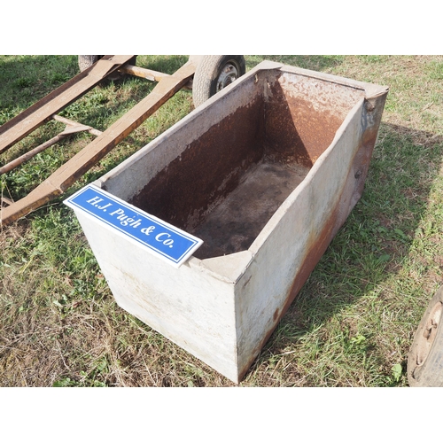 306 - Galvanised water tank 4 x 2ft