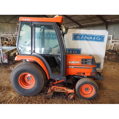 338 - Kubota ST30 commercial mower with collector. Showing 2959 hours.  Runs and drives.  Keys