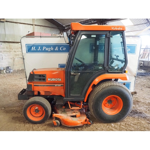 338 - Kubota ST30 commercial mower with collector. Showing 2959 hours.  Runs and drives.  Keys